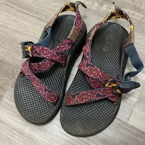Little girls Chaco size 1